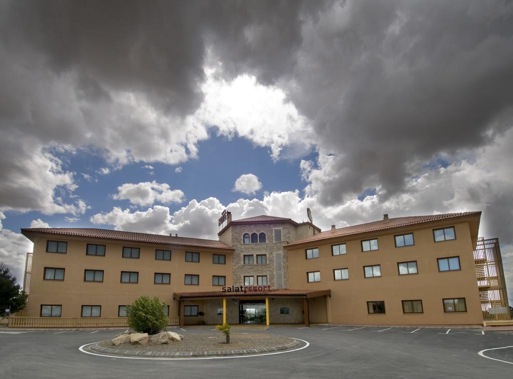 Hotel Salat Resort レス・ボレヘス・ブランケス エクステリア 写真